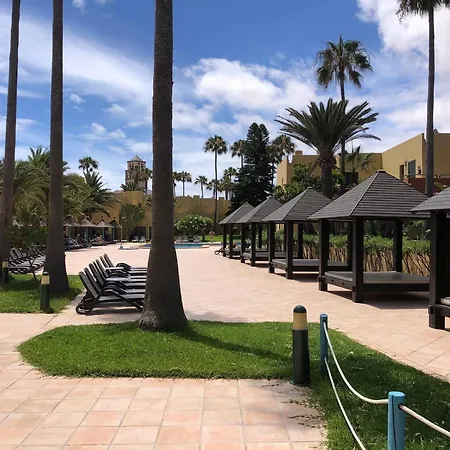 Corralejo Atlantic Garden Andrew Apartments Pool Air Conditioning-2